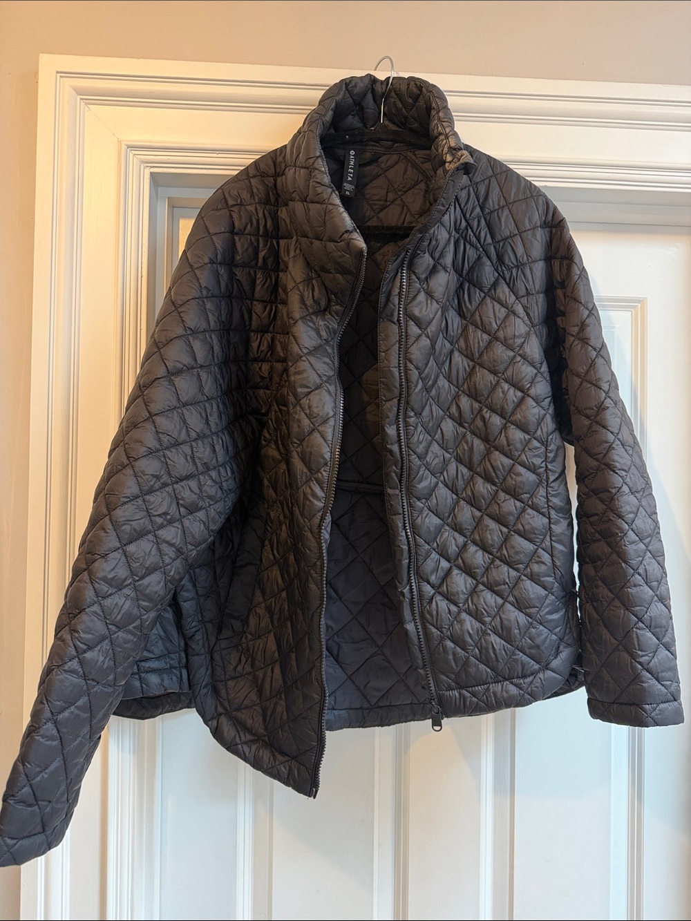 Athleta Black Featherless Quilted Jacket - Size XL